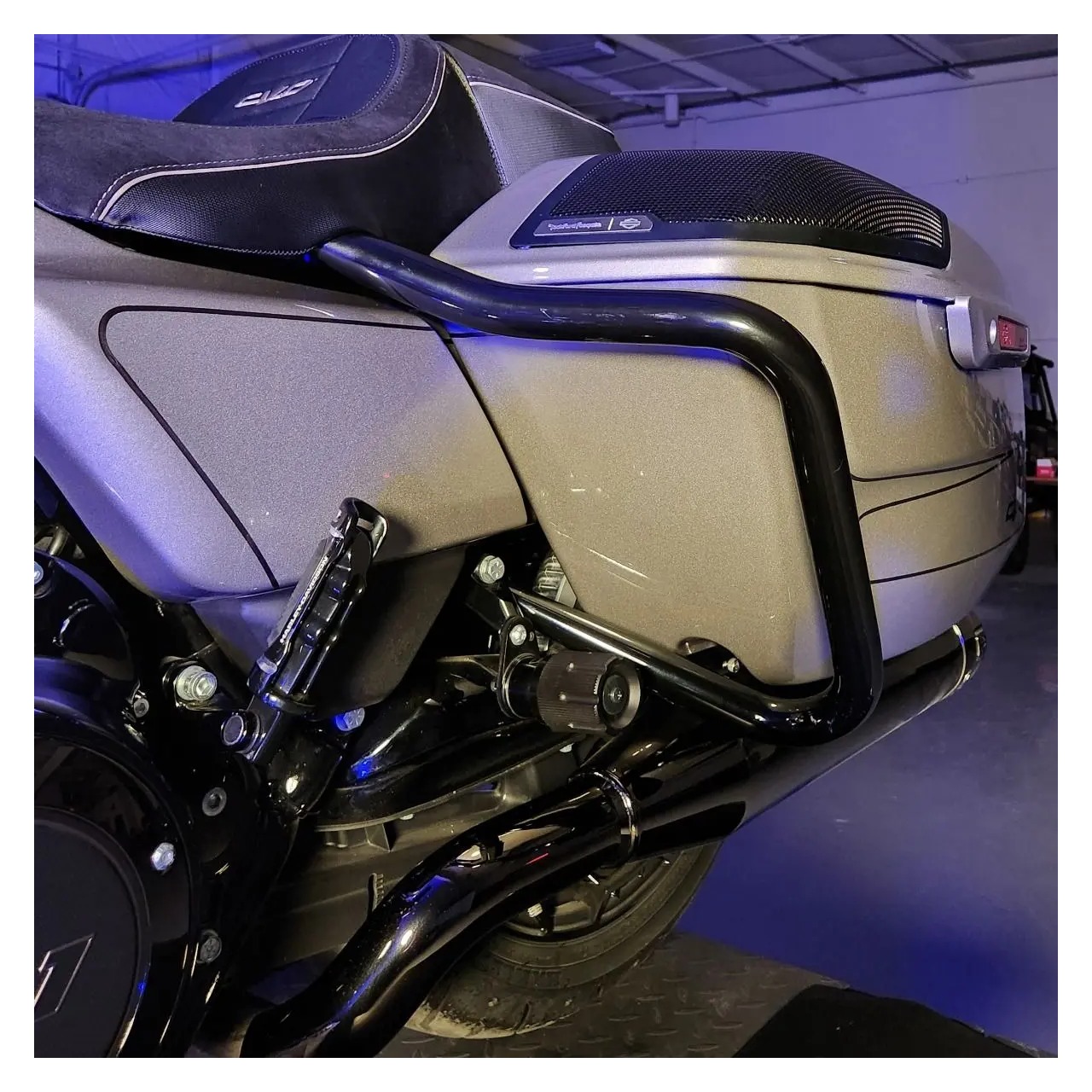 Street Glide Boss Motorcycle Bags HogWorkz Pork Chop Saddlebag