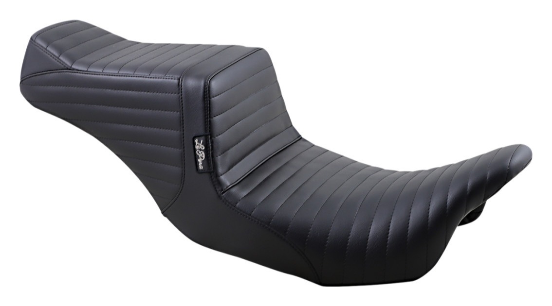 Le Pera TailWhip Pleated 2-Up Seat For Harley Touring 2008-2025 Pleated Standard