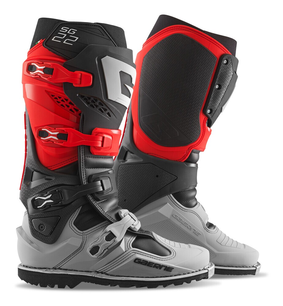 シャルル様　Gaerne SG-22 Gore-tex gaerne_sg22_gore_tex_enduro_le