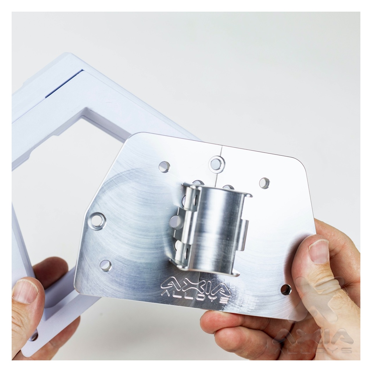 アクセサリー range Axia Alloys Starlink Tubing Mount | 5% ($3.00) Off! - RevZilla