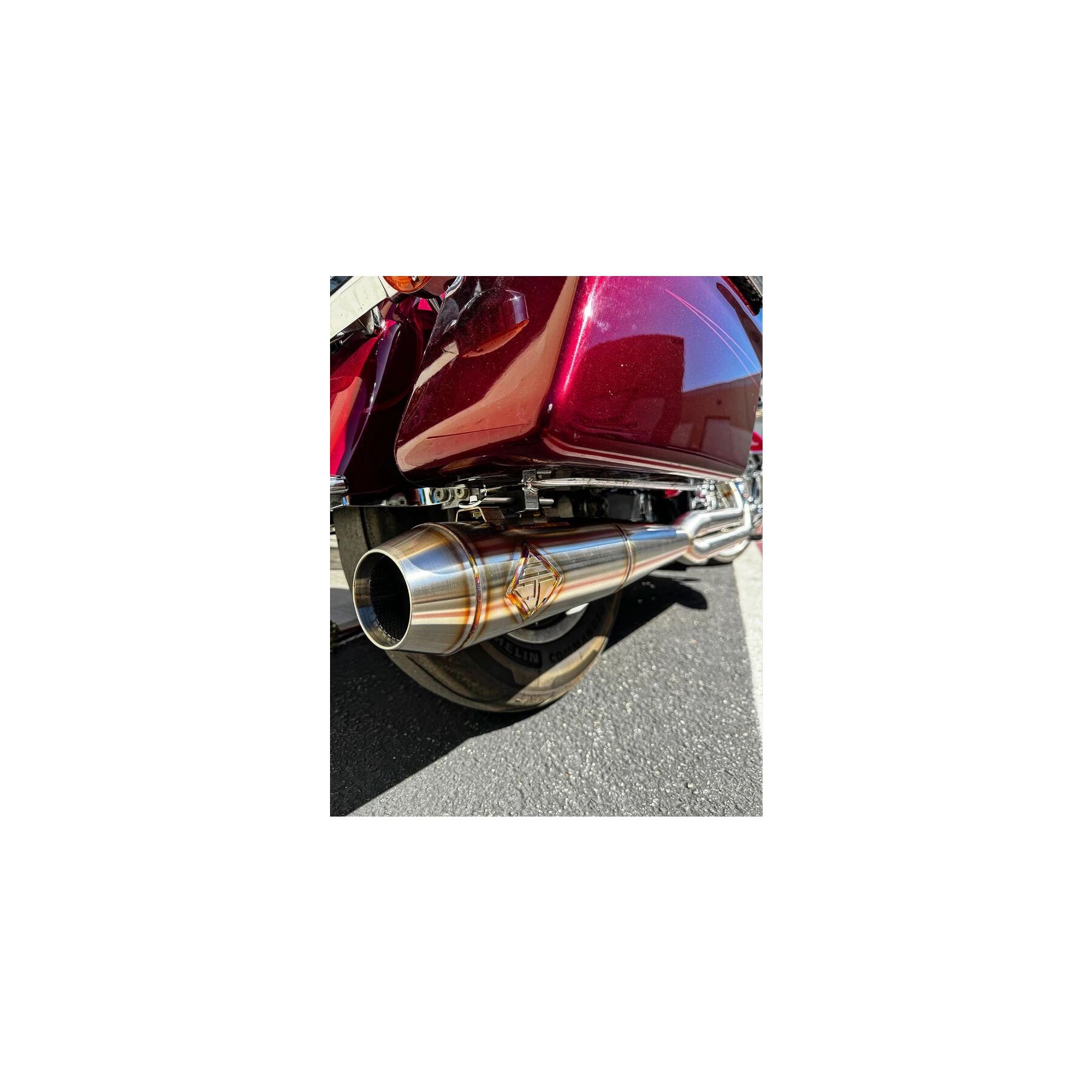 SP Concepts Full Length Turnpike 2-Into-1 Exhaust For Harley Touring 1