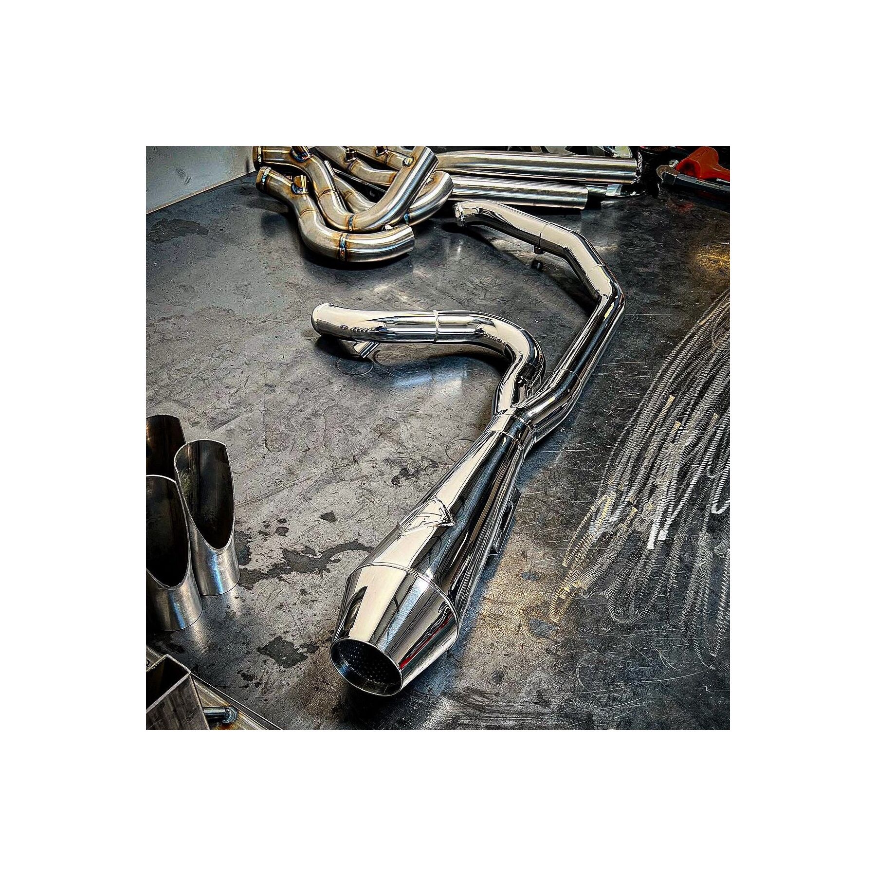 SP Concepts Lane Splitter 2-Into-1 Exhaust For Harley FXR 1987-1994