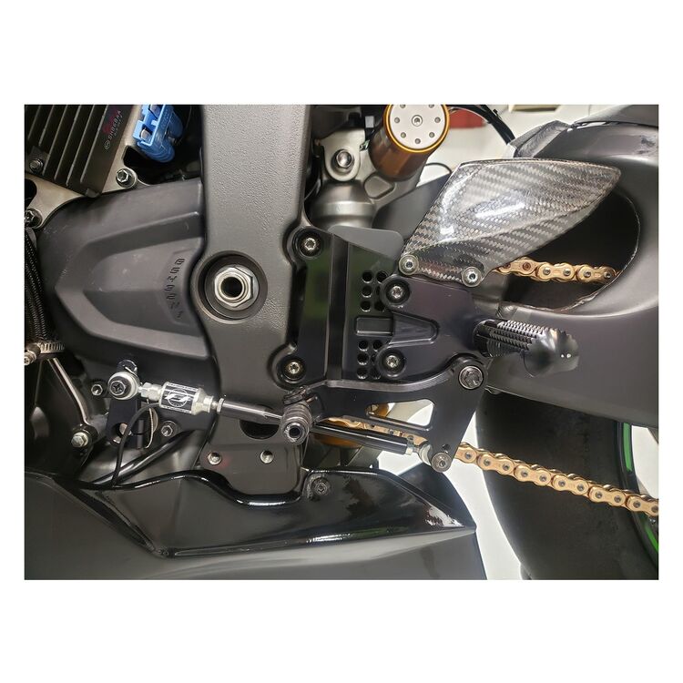Graves Works Rearsets Kawasaki ZX6R / ZX636 2019-2025 Black [Open Box]