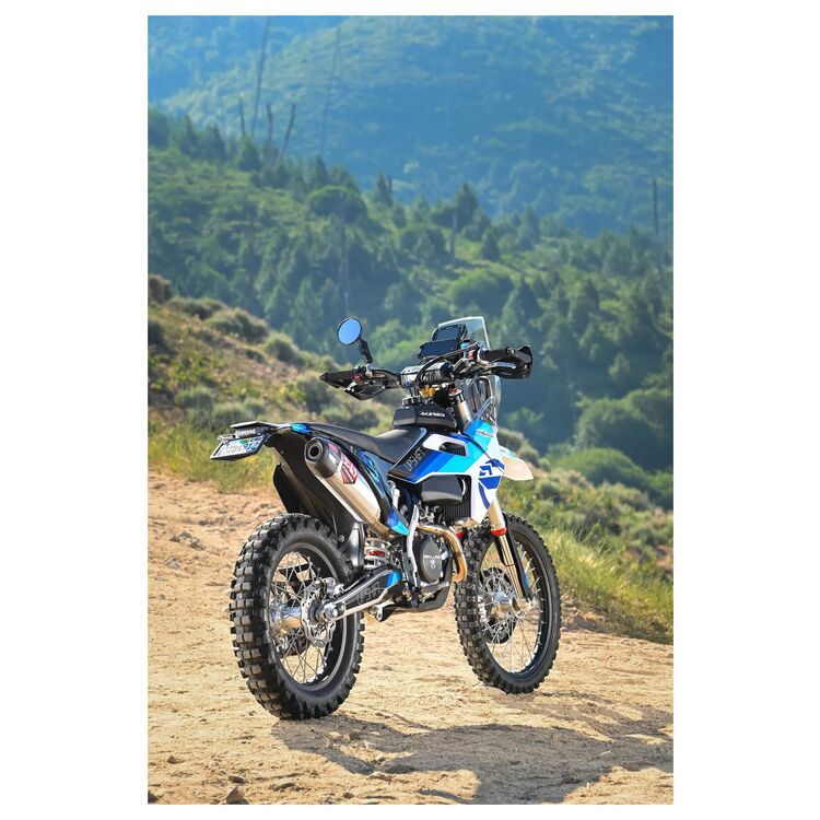 Stainless Steel/Aluminum/Carbon Fiber