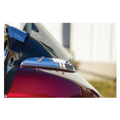 Kuryakyn Windshield Spikes For Harley Touring 2015-2025 Chrome [Open Box]