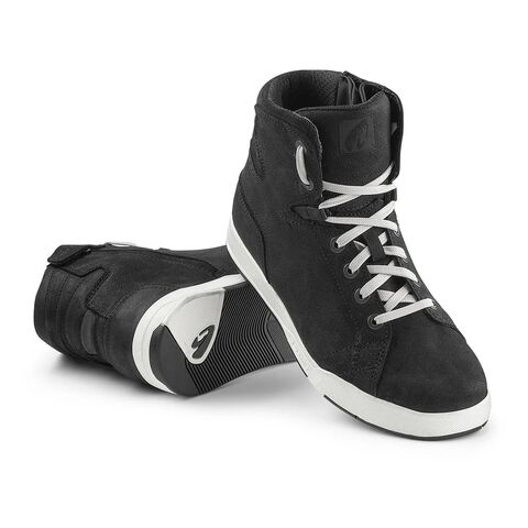 Forma Swift X Dry Shoes Black/White / 41 [Blemished - Very Good]